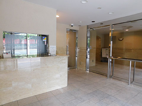 エントランス　エントランス