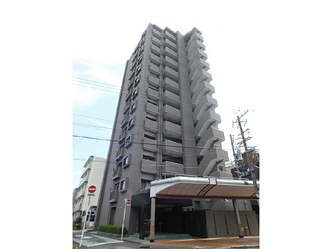 現地外観写真　建物外観