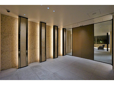 ロビー　エントランス