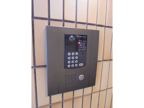 その他共用部　オートロック付エントランス