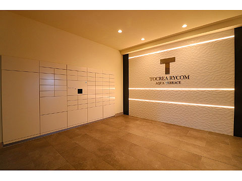 エントランス　メールボックス　宅配ボックス　コーナー