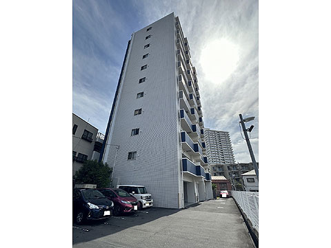 現地外観写真 建物外観