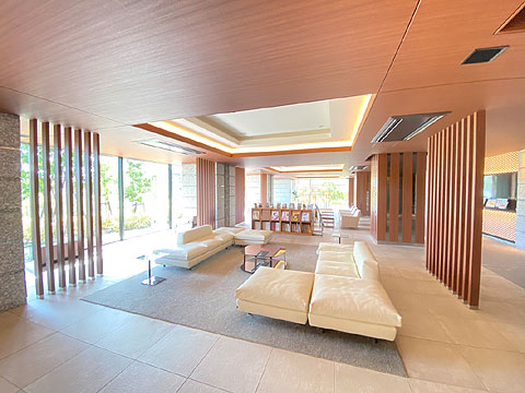 ロビー グランドラウンジ