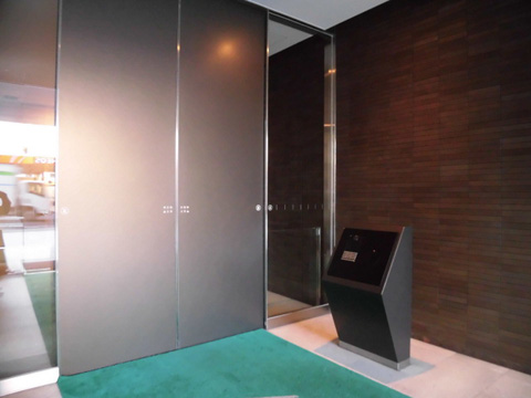 その他共用部　風除室