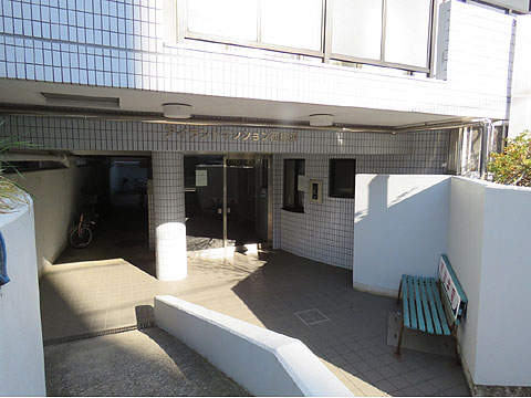 エントランス　