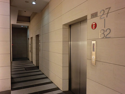 その他共用部 エレベーターは3基あり、千代田線に直結するエレ