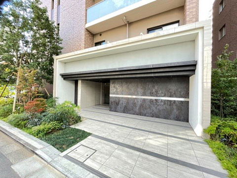 エントランス　エントランス