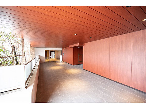 エントランス　エントランス２