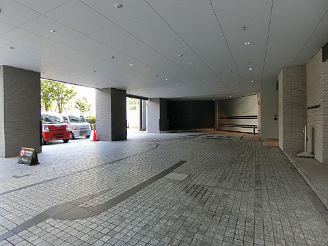 その他共用部　車寄せ