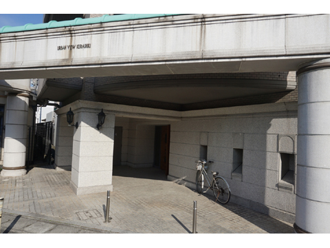 エントランス　エントランス