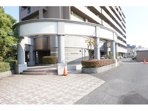 エントランス　アプローチ