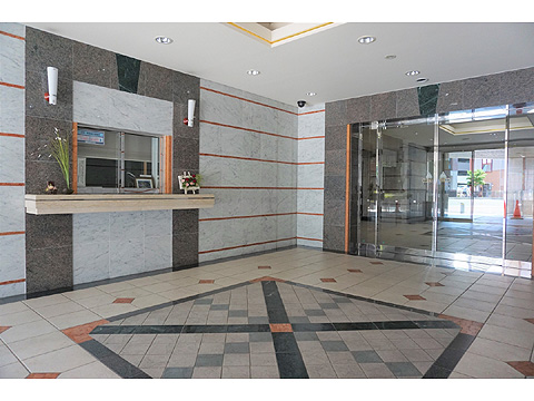 エントランス　エントランス2