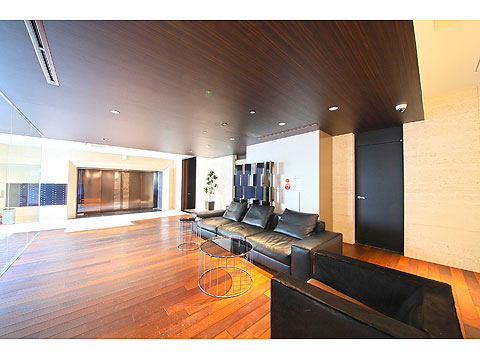 ロビー　ラウンジ