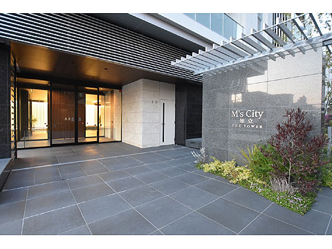 エントランス　エントランス