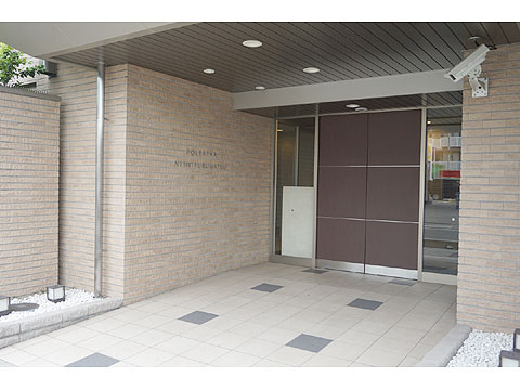 エントランス ポレスター西古松エントランス