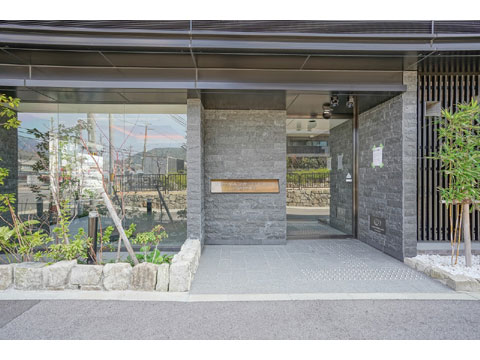 エントランス　エントランス