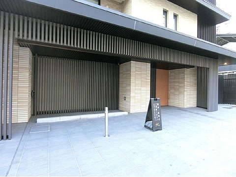 エントランス　エントランス