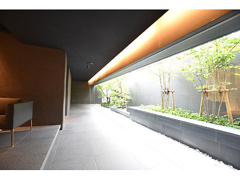 エントランス エントランス