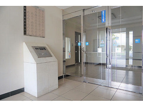 エントランス　エントランス