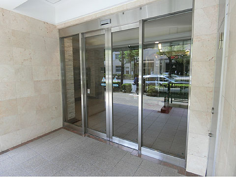 エントランス エントランス2