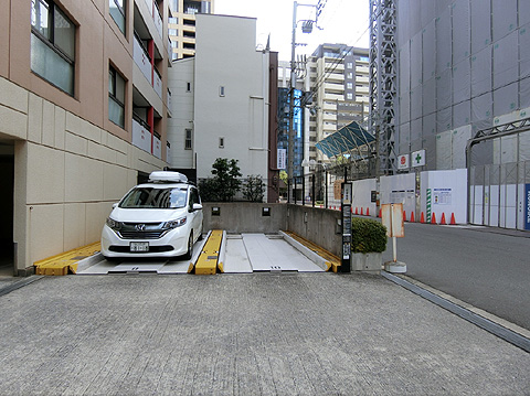 駐車場　CIMG0945