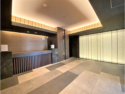 エントランス　エントランスホール