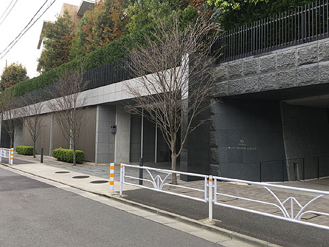 エントランス 建物一部