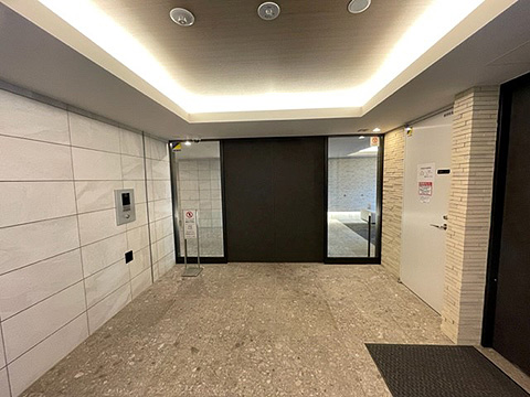 エントランス　エントランスホール