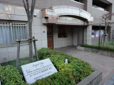 その他共用部　エントランス2