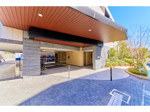 エントランス　エントランス