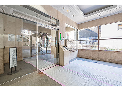 エントランス エントランス