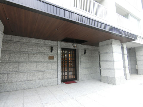 エントランス　エントランス前