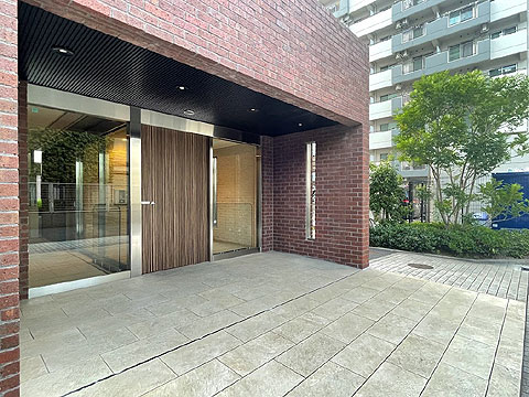 エントランス エントランス