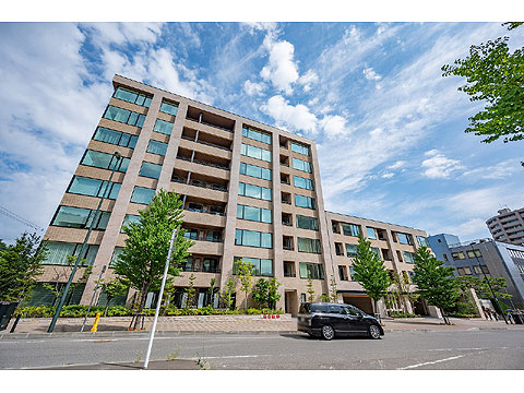 現地外観写真　外観写真