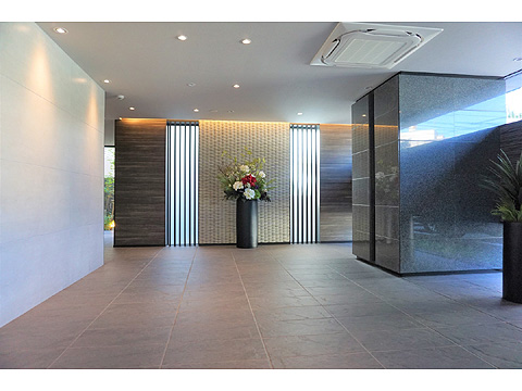 エントランス エントランス