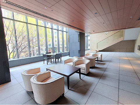 ロビー エントランスホール2