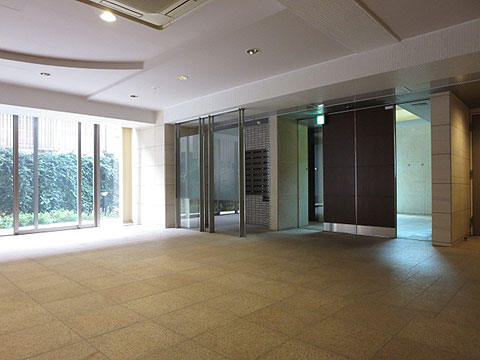 エントランス　IMG_1483