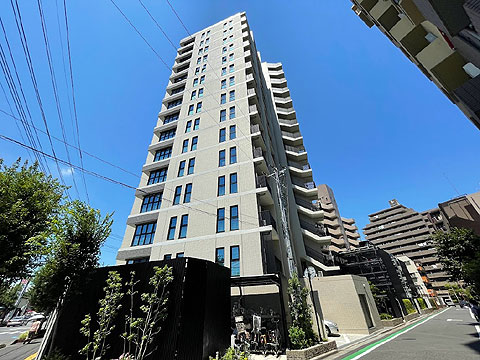 現地外観写真 建物外観