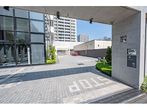 エントランス エントランス