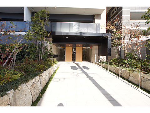 エントランス　エントランス