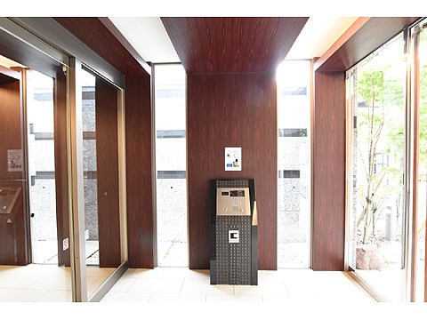 その他共用部 風除室.