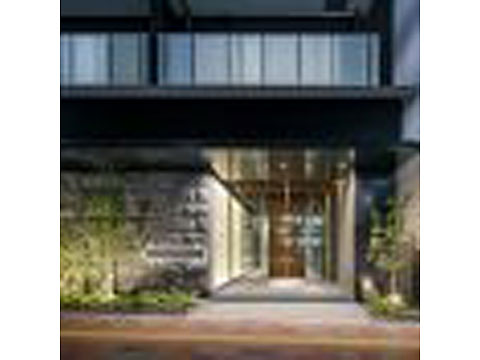 現地外観写真　エントランスアプローチ