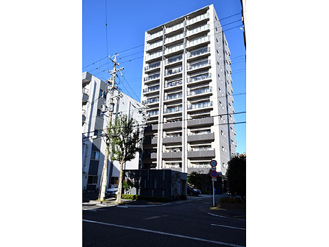 現地外観写真 建物外観