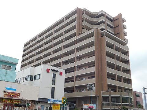 現地外観写真　建物外観