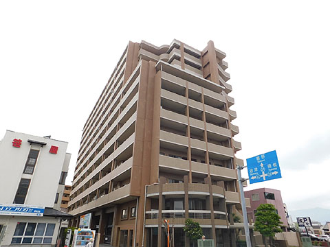 現地外観写真　建物外観