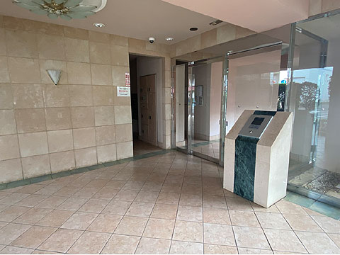 エントランス エントランス