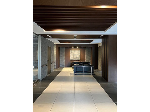 ロビー エントランスホール上野の杜