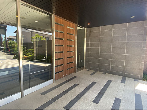 エントランス エントランス