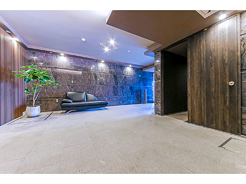 ロビー エントランス内部