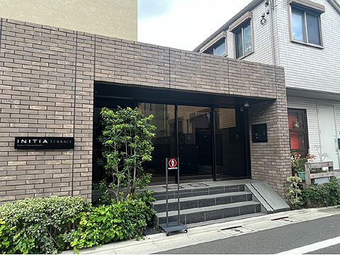 エントランス　IMG_8472